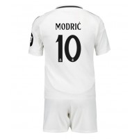 Real Madrid Luka Modric #10 Hjemmedraktsett Barn 2024-25 Kortermet (+ Korte bukser)